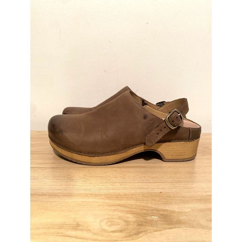 Dansko Berry Backless Clog Mushroom Burnished Nubuck Women’s 7.5 (38) - Picture 5 of 10